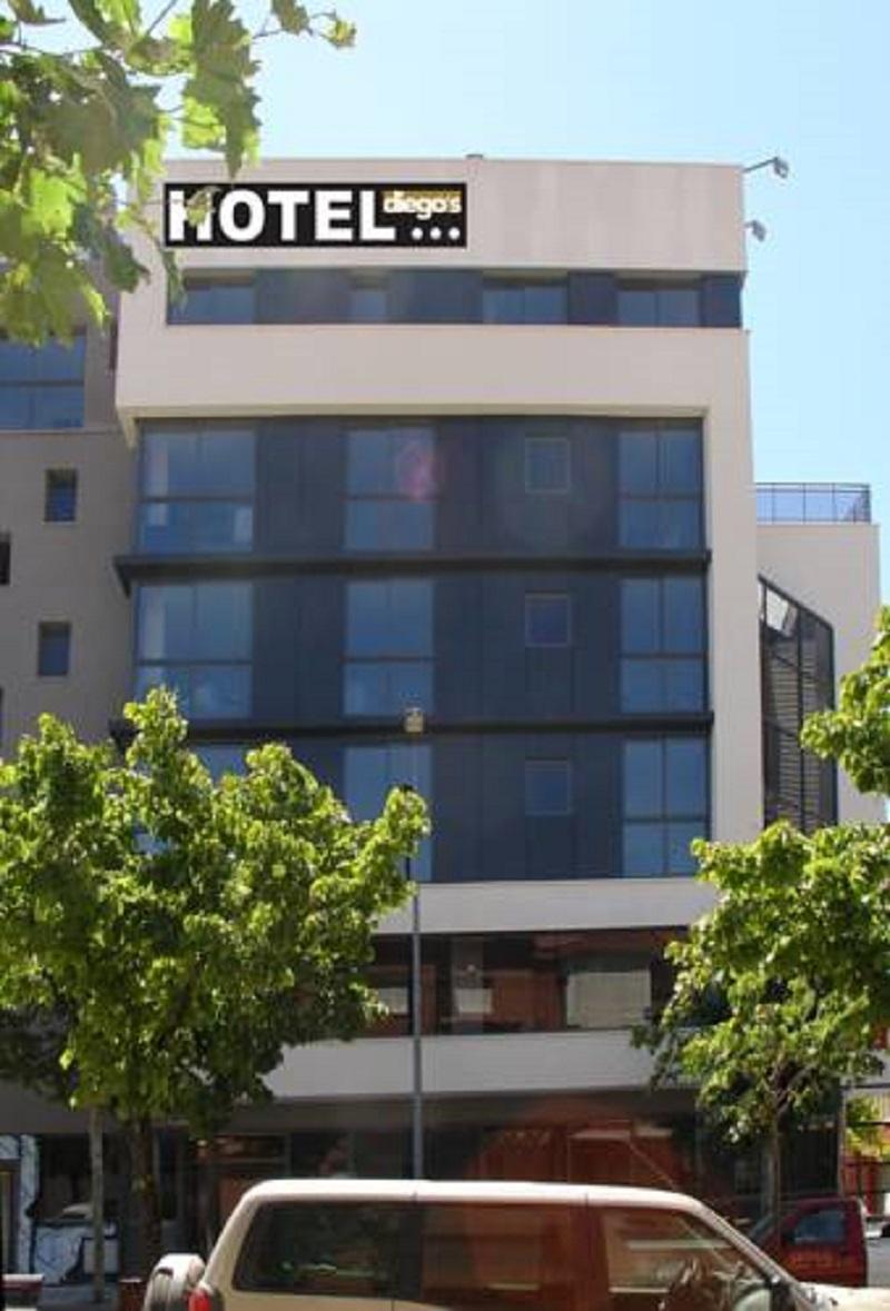 Hotel Diego'S กัมบริลส์ ภายนอก รูปภาพ