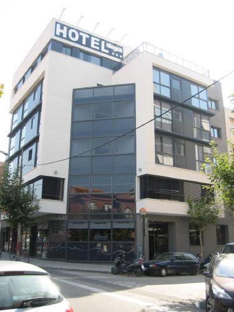 Hotel Diego'S กัมบริลส์ ภายนอก รูปภาพ