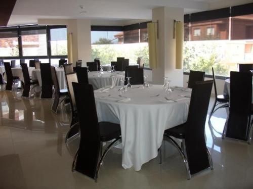 Hotel Diego'S กัมบริลส์ ภายนอก รูปภาพ